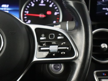 Mercedes GLC C253 SUV Facelifting 2.0 200d 163KM 2021 Mercedes GLC GLC 200 d 4MATIC, Salon Polska, zdjęcie 18