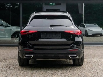 Mercedes GLC C254/X254 Coupe 2.0 200 204KM 2025 MERCEDES-BENZ GLC 200 4-Matic AMG Line 2.0 (204KM) 2025, zdjęcie 2