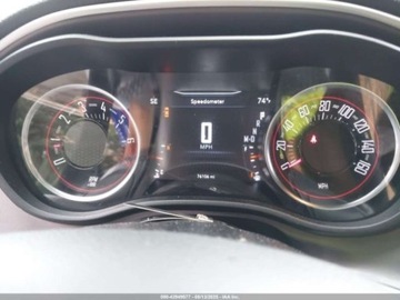 Dodge Challenger III 2021 Dodge Challenger 2021 Dodge Challenger SXT RWD 3.6 Benzyna 305KM, zdjęcie 12