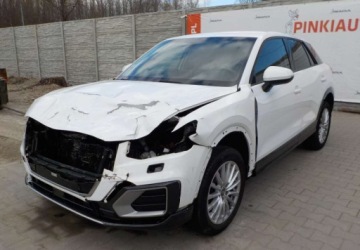 Audi Q2 SUV 1.0 TFSI 116KM 2018 Audi Q2 Okazja Benzyna 116KM, zdjęcie 9