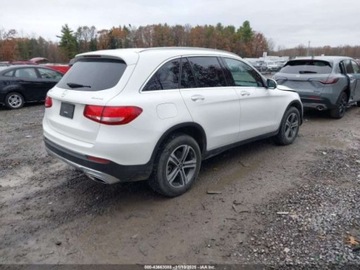 Mercedes GLC C253 2017 Mercedes-Benz GLC 300 4MATIC, od ubezpieczalni 2.0 Benzyna 241KM, zdjęcie 7
