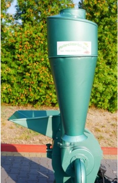 Гранулятор 11 кВт, 3-х валковая мельница 11 кВт.