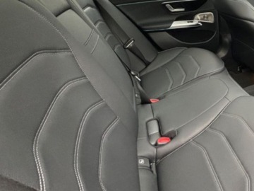 Mercedes Klasa E W214 All-Terrain 2.0 220d 197KM 2025 E Klasa 220 d 4-Matic AMG Estate 2.0 (197KM) 2025, zdjęcie 12