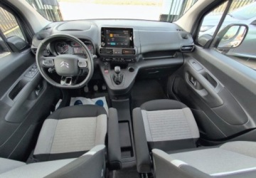 Citroen Berlingo III Osobowy M 1.2 PureTech 110KM 2023 Citroen Berlingo M 1.2 PureTech Feel SS N1 SalonPL FVat Gwarancja od RiA, zdjęcie 7