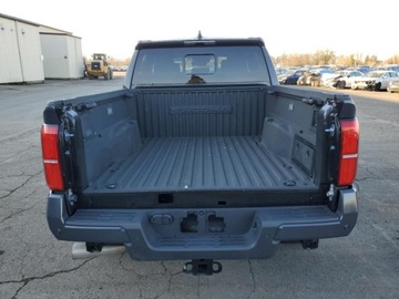 Toyota Tacoma II 2024 Toyota Tacoma Double Cab 2024 2.4l 2.4 Benzyna 228KM, zdjęcie 2