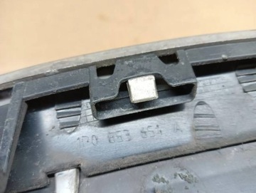 SEAT LEON II ПОДЪЕМНАЯ РЕШЕТКА ПЕРЕДНИЙ БАМПЕР 1P0853654A