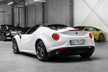 Alfa Romeo 4C Spider 1750TBi 240KM 2016 Alfa Romeo 4C SPIDER. Krajowa. 1 właściciel., zdjęcie 9