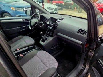 Opel Zafira C Tourer 1.8 Twinport ECOTEC 115KM 2011 OPEL ZAFIRA 7-Os LPG, zdjęcie 3