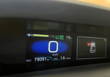 Toyota Prius IV Hatchback Plug-in 1.8 Hybrid Plug-in 122KM 2020 Toyota Prius Pluh-in ASO Bezwypadkowy R CARS Warszawa 1.8 Hybryda 122KM, zdjęcie 17