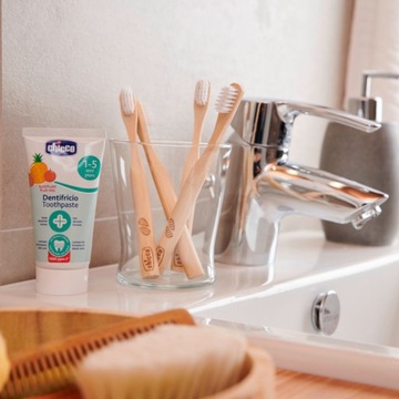 ЗУБНАЯ ЩЕТКА CHICCO ECO BAMBOO 36м+