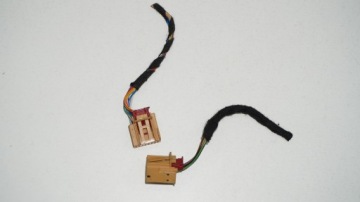 AUDI VOLKSWAGEN штекерный кубик 1K0972928A