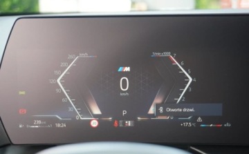 BMW Seria 1 F70 2025 BMW Seria 1 1-Wlasciciel Xdrive Led Matrix Panorama Keyless Harman M-Pakie, zdjęcie 29