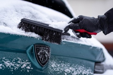 Murska 580L Латунный скребок для окон + мягкая щетка для снега Vikan