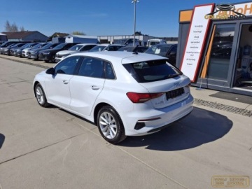 Audi A3 8Y Sportback 2.0 30 TDI 116KM 2020 Audi A3 Sportback 2,0 tdi 116KM klima elektryka Digital alu I-rej 2021 opl, zdjęcie 7