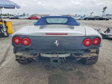 Ferrari 360 2002 Ferrari 360 Spider 2002 3.6 Benzyna 400KM, zdjęcie 2