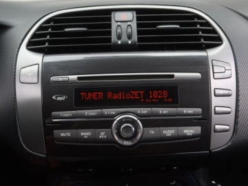 Fiat Bravo II Hatchback 5d 1.6 TD MultiJet 105KM 2009 Fiat Bravo 1.6 MultiJet, Salon Polska, Klima,ALU, zdjęcie 11