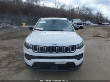 Jeep Compass II 2024 Jeep Compass 2024 Jeep Compass Sport 4x4 2.0 Benzyna 200KM, zdjęcie 15