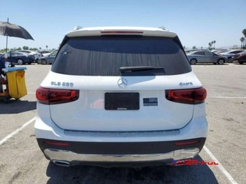 Mercedes GLB 2022 Mercedes-Benz GLB 2022 r., 2,0L GLB 250 4MATIC 2.0 Benzyna 221KM, zdjęcie 4