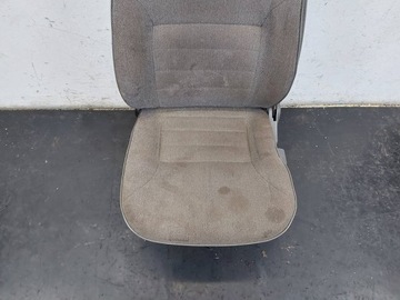 SEDADLO ŘIDIČE LEVÝ PŘEDNÍ DAIHATSU FEROZA (F300)3D