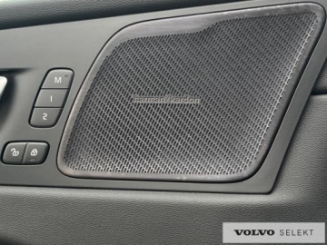 Volvo XC60 II Crossover Plug-In Facelifting 2.0 T8 455KM 2025 Volvo XC 60 FV23% SalonPL T8 Plug-In Ultra Black E, zdjęcie 34