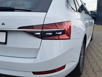 Skoda Superb III Kombi Facelifting 2.0 TSI 190KM 2024 Skoda Superb 2.0 Benzyna 190KM, zdjęcie 10