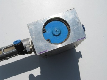Электромагнитный клапан Festo MFH-3-1/2 (9857)