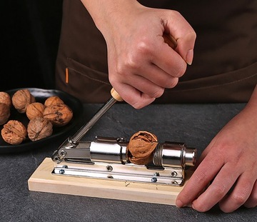 ЩЕЛКУНЧИК НА ПОДСТАВКЕ, ОРИГИНАЛЬНАЯ СТАЛЬ