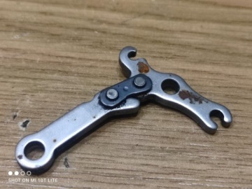 STIHL MS 311 РЫЧАГ ТОРМОЗНОЙ ТРОС