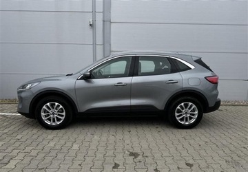 Ford Kuga III SUV 1.5 EcoBoost 150KM 2024 Ford Kuga OFERTA BLACK WEEK 1.5 EcoBoost 150KM Titanium 23 1.5 Benzyna, zdjęcie 5