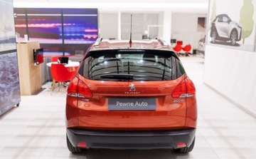Peugeot 2008 I SUV Facelifting 1.2 PureTech 110KM 2016 Peugeot 2008 1.2 Pure Tech Active SS 1.2 Benzyna 110KM, zdjęcie 3