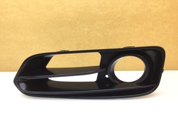 BMW F20 F21 LIFT KRATKA HALOGENU ZDERZAKA PRAWA