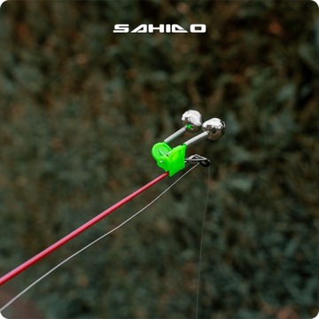 ДВОЙНОЙ РЫБАЛОЧНЫЙ ЗВОНОК С ЗАЖИМОМ SAHIDO ECHO BELL FLIGHT FEEDER GROUND