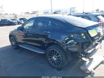 Mercedes GLC C254/X254 2022 Mercedes-Benz GLC 300 2022 2.0 Benzyna 255KM, zdjęcie 2