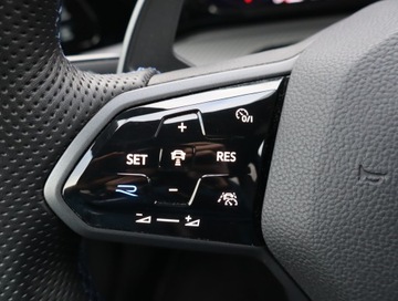 Volkswagen Golf VIII R 2.0 TSI 320KM 2022 VW Golf 2.0 TSI R, Salon Polska, 1. Właściciel, zdjęcie 21