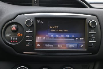 Toyota Yaris III Hatchback 5d Facelifting 2017 1.5 Dual VVT-iE 111KM 2018 Toyota Yaris 1.5 Dual VVT-i, Salon Polska, zdjęcie 12