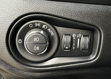 Jeep Renegade SUV 1.4 MultiAir 140KM 2017 Jeep Renegade Serwis ASO, Navi, Grzane fotele, Alu, zdjęcie 17