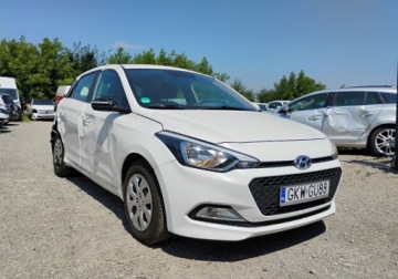 Hyundai i20 II 2016 Hyundai i20 112016r, 1.2 Benzyna. Lekko uszkodzony prawy bok. Jezdzi. 1.2, zdjęcie 2