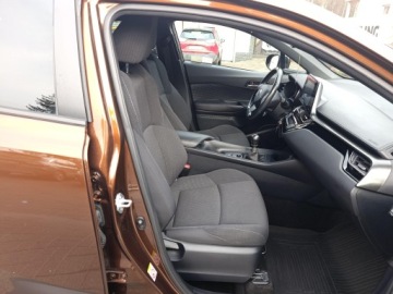 Toyota C-HR I Crossover 1.2L Turbo 116KM 2017 Toyota C-HR 1.2 T GPF Premium Toyota C-HR 1.2 Pre, zdjęcie 22