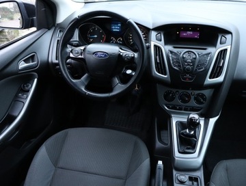 Ford Focus III Hatchback 5d 1.6 Duratorq TDCi DPF 95KM 2011 Ford Focus 1.6 TDCi, Salon Polska, Serwis ASO, zdjęcie 6