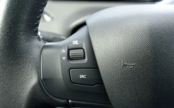 Peugeot 208 I Hatchback 5d Facelifting 1.2 PureTech 82KM 2018 Peugeot 208 1.2 83KM LIFT Niski przebieg Bez korozji Klima Android Auto Mi, zdjęcie 23