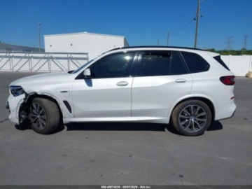 BMW X5 G05 2023 BMW X5 Phev XDrive45E 2023 3.0 Hybryda Plug-in 282KM, zdjęcie 5