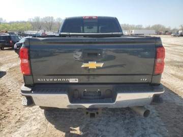 Chevrolet Silverado II 2018 Chevrolet Silverado K2500 Heavy Duty LTZ 2018 6.6l 6.6 Diesel 445KM, zdjęcie 2