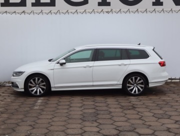 Volkswagen Passat B8 Variant 2.0 TDI BlueMotion SCR 190KM 2018 VW Passat 2.0 TDI, Salon Polska, Serwis ASO, zdjęcie 2
