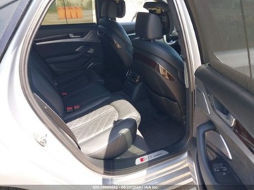 Audi A8 D4 S8 Facelifting 4.0 TFSI 520KM 2015 Audi S8 2015 Audi S8 4dr Sdn 4.0 Benzyna 520KM, zdjęcie 7