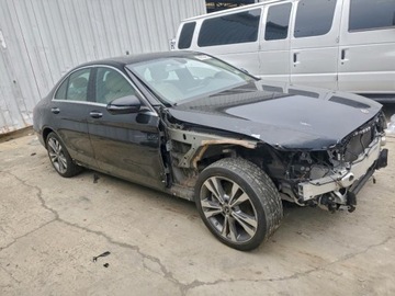 Mercedes Klasa C W205 2020 Mercedes-Benz Klasa C 300 4Matic 2020 2.0 Benzyna 255KM, zdjęcie 4