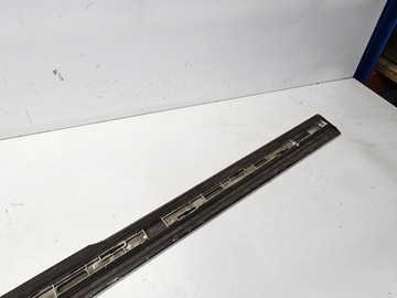 LISTWA DOLNA DRZWI LEWY PRZÓD AUDI A6 C6 LY7Q