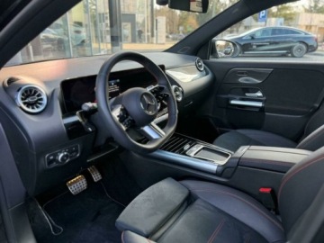 Mercedes GLA II Off-roader Facelifting 2.0 200d 150KM 2025 Mercedes-Benz GLA 200 d AMG Premium PakietLedKEYLESS-GOHak Salon PL 2.0, zdjęcie 12