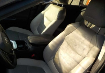 Toyota RAV4 V SUV Facelifting 2.5 Hybrid  Dynamic Force 218KM 2023 Toyota RAV4 Okazja 2.5 Hybryda 218KM, zdjęcie 27