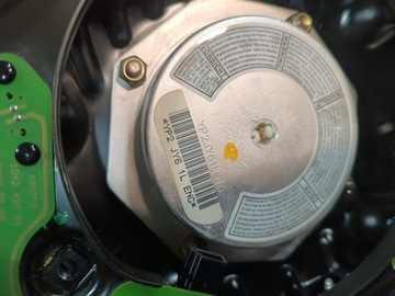 MERCEDES S TŘÍDA W220 ULOŽENÍ AIRBAG ŘIDIČE