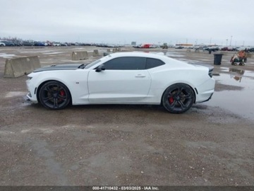 Chevrolet Camaro VI Coupe 6.2 455KM 2022 Chevrolet Camaro 2022r., 2SS, od ubezpieczalni 6.2 Benzyna 455KM, zdjęcie 3